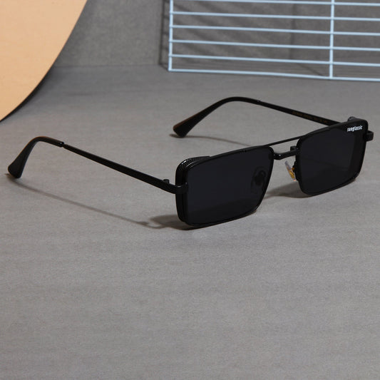 OPERA. Black Rectangle Sunglasses