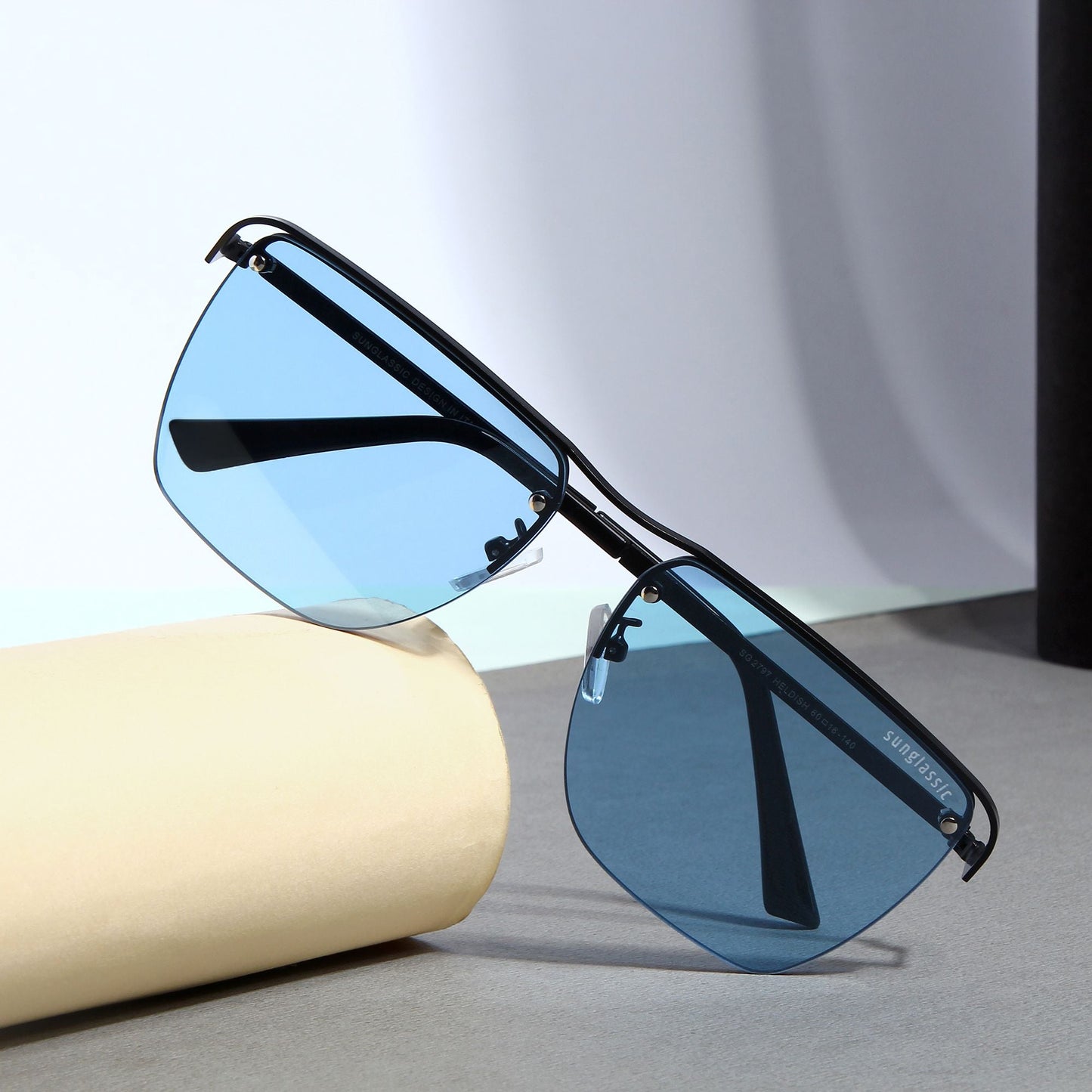 Heldish. Black Blue Square Sunglasses