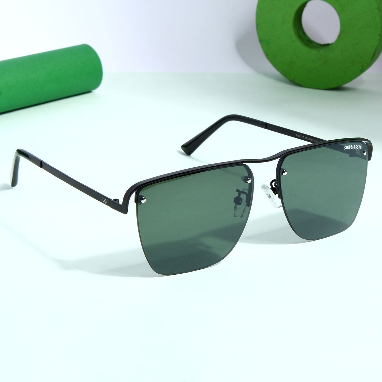 Heldish. Black Green Square Sunglasses