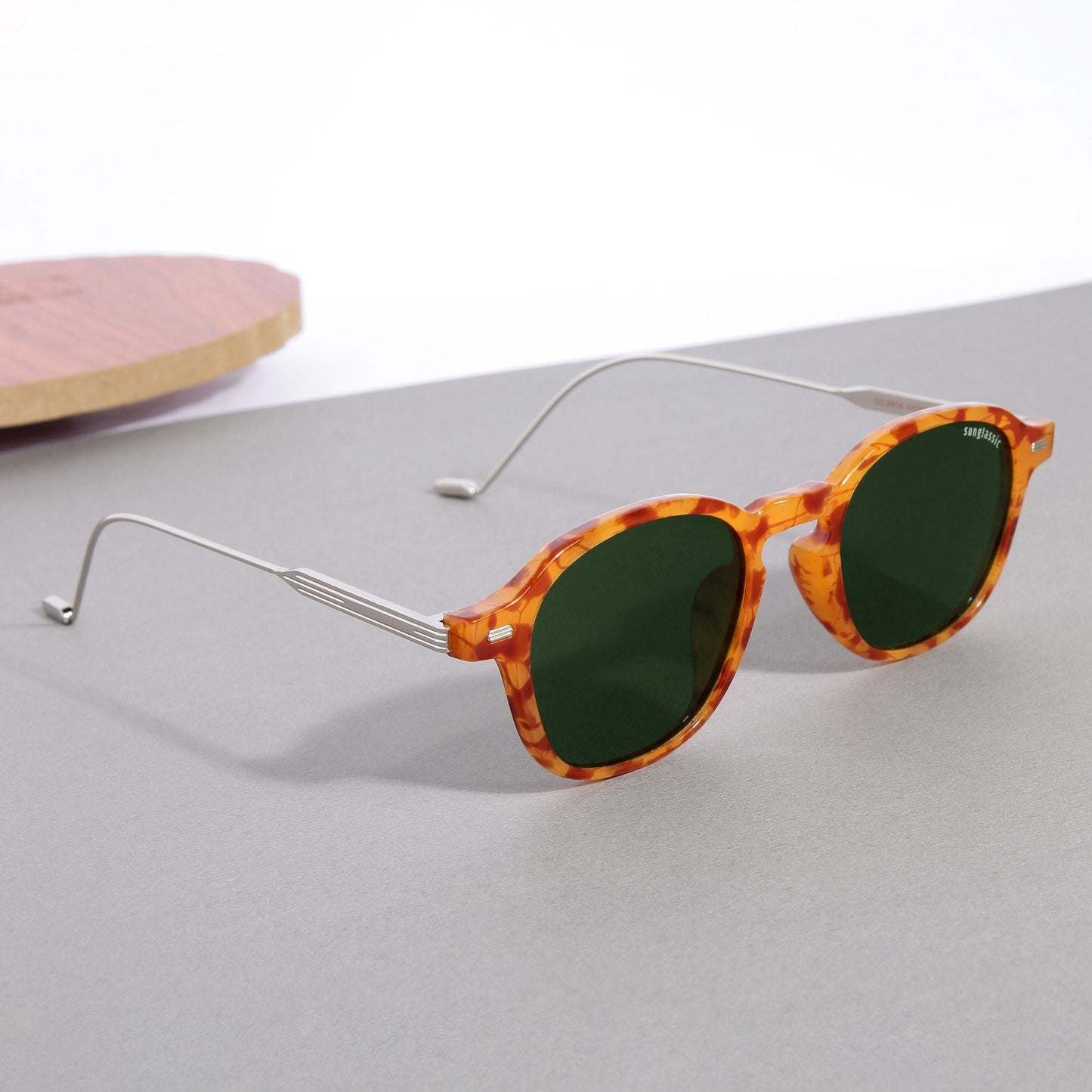 Hybrid Tortoise Green Polarized Round Sunglasses