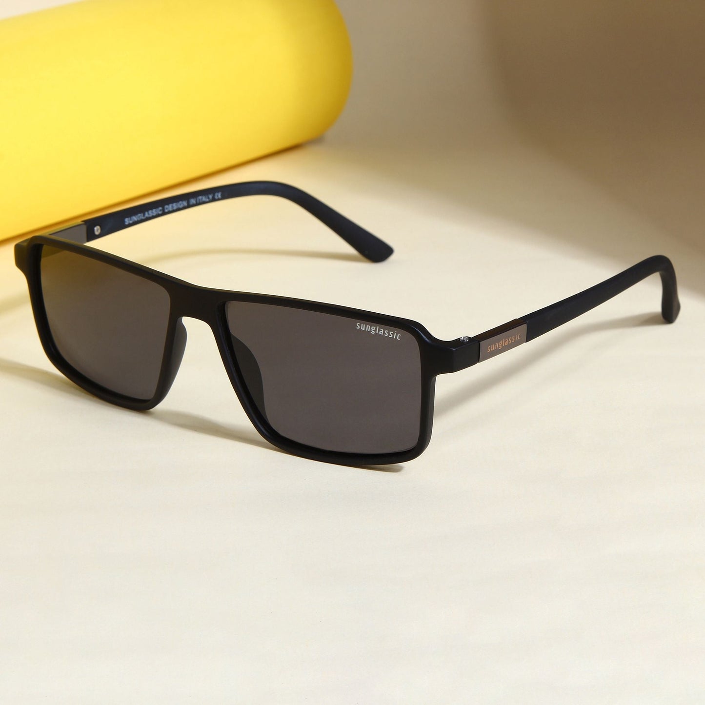 Moomin. Black Polarized Rectangle Sunglasses