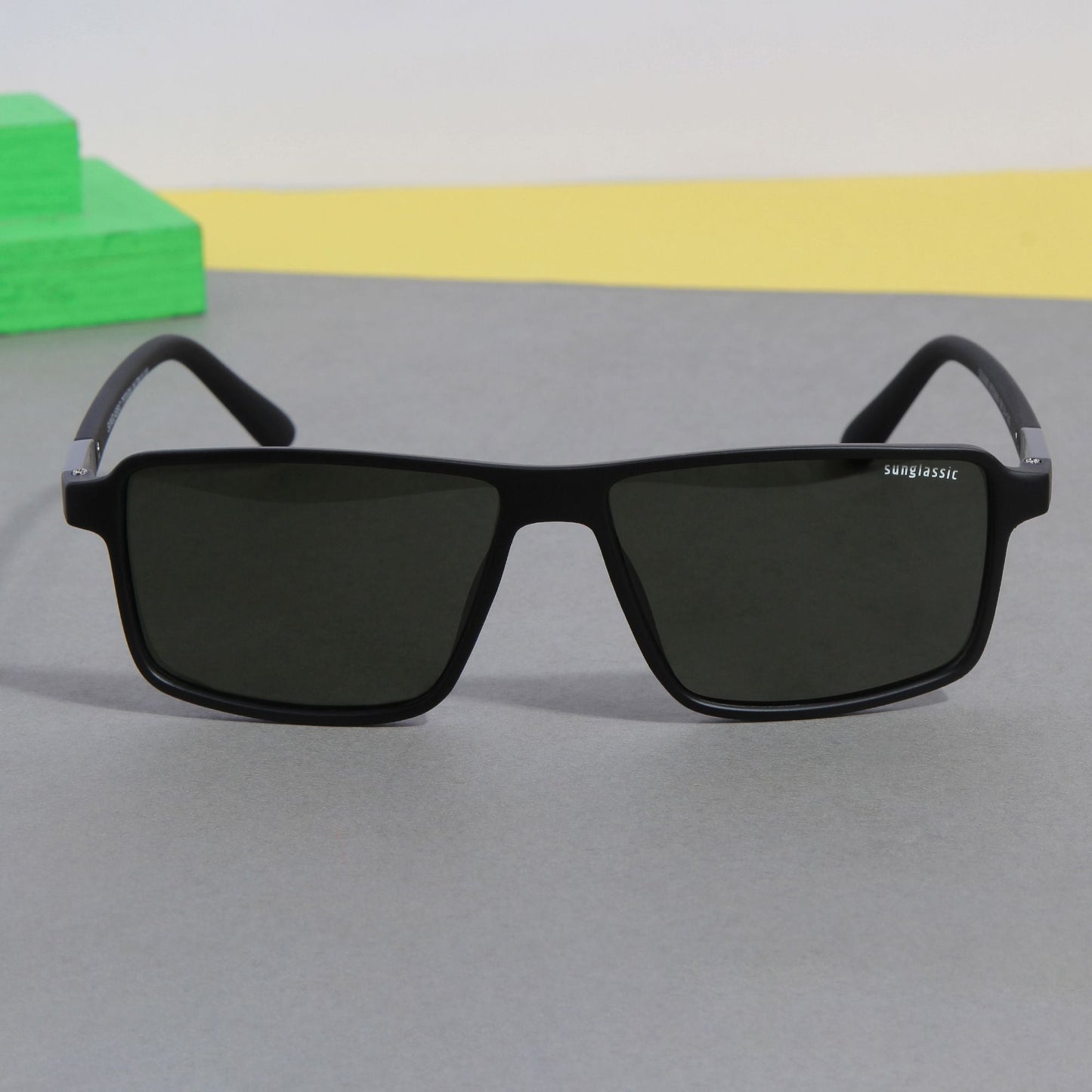 Moomin. Green Polarized Rectangle Sunglasses