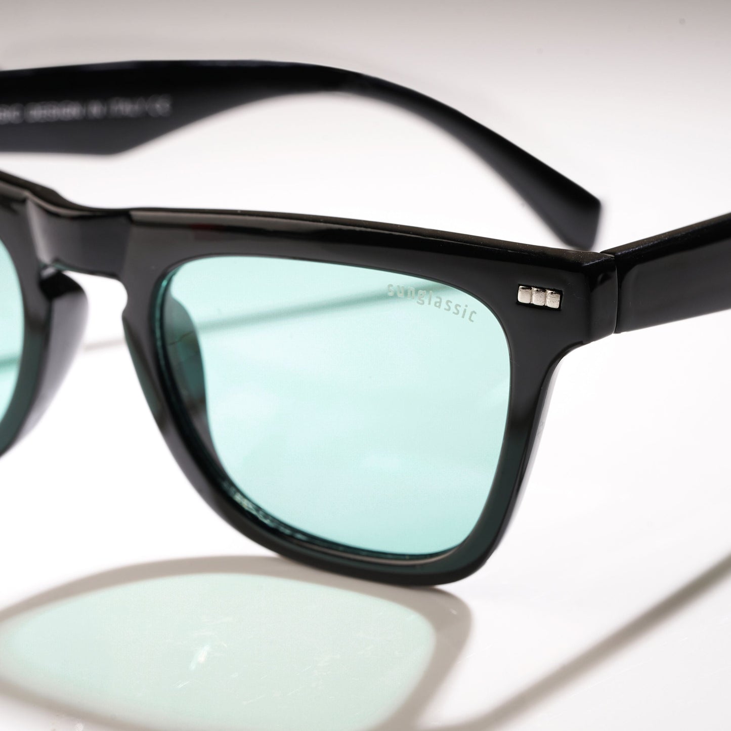 Peter Black Green Square Sunglasses