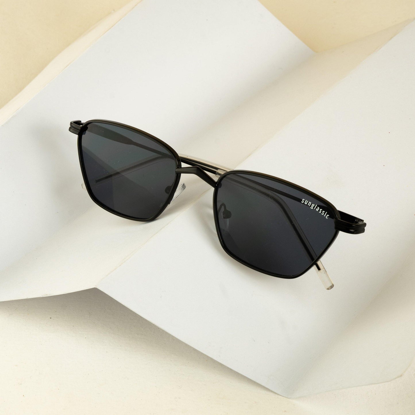 Andreas Full Black Edition Trapezoid Sunglasses