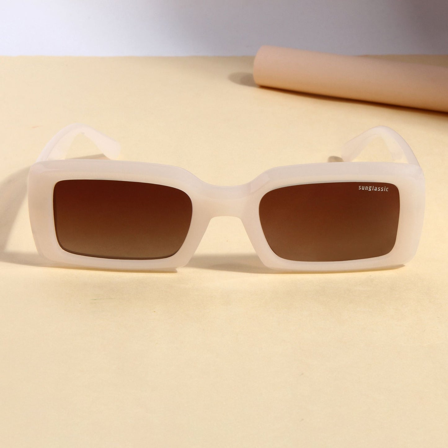 Victoria. Beige Brown Polarized Rectangle Sunglasses