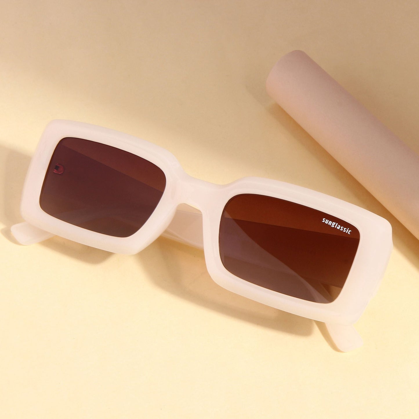 Victoria. Beige Brown Polarized Rectangle Sunglasses